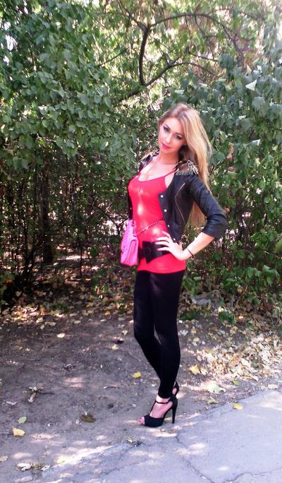 Valentina Derevyanko, a Suspected Scammer, SKYPE ID: tina020887